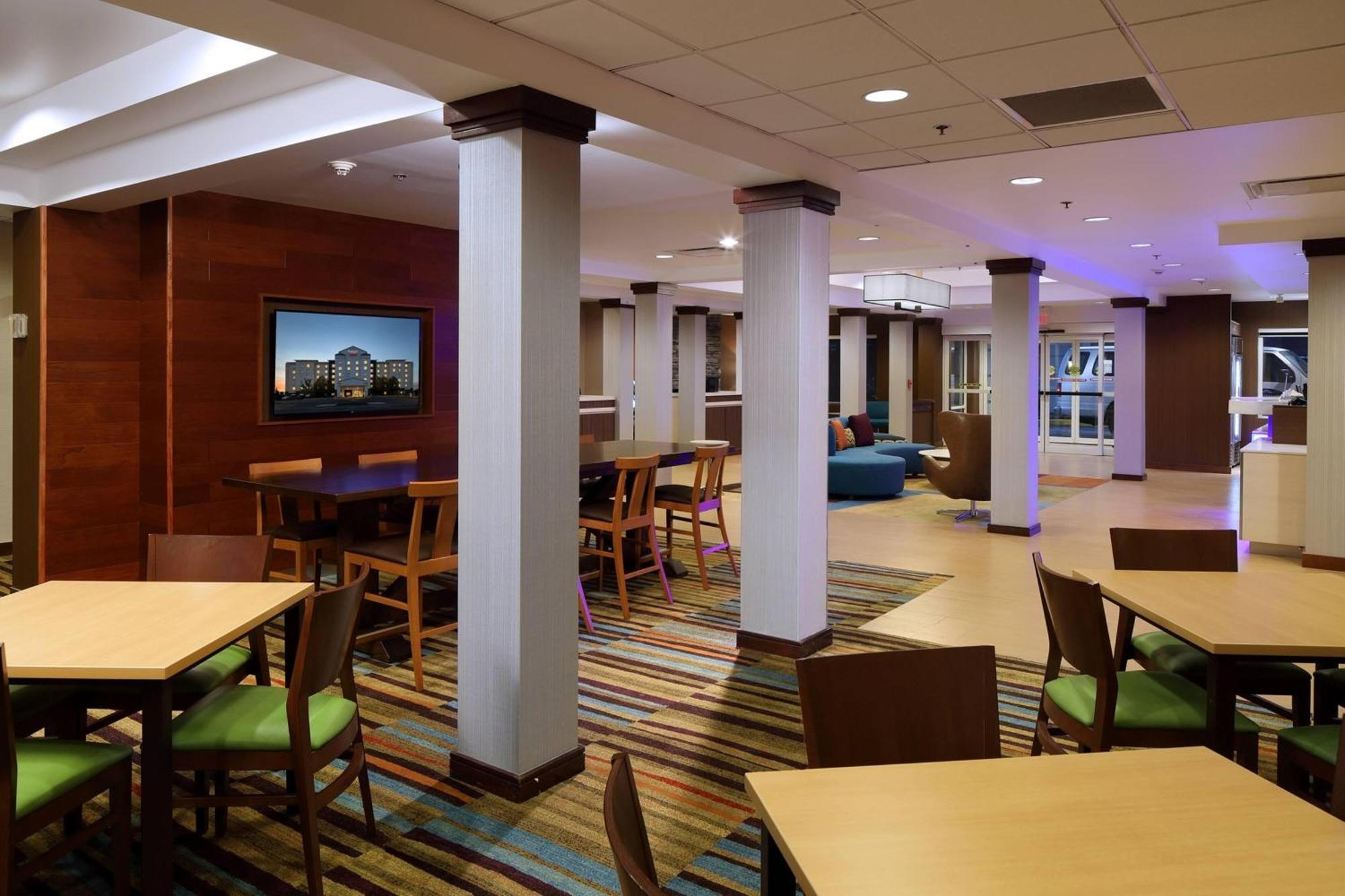 Fairfield Inn & Suites By Marriott Newark Liberty International Airport Exteriér fotografie